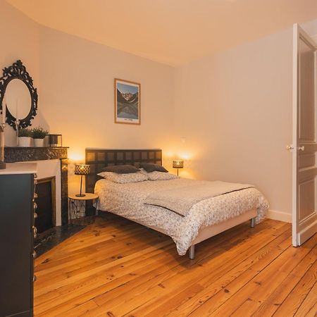 Apartamento Au Dessus Des Toits Cauterets Exterior foto
